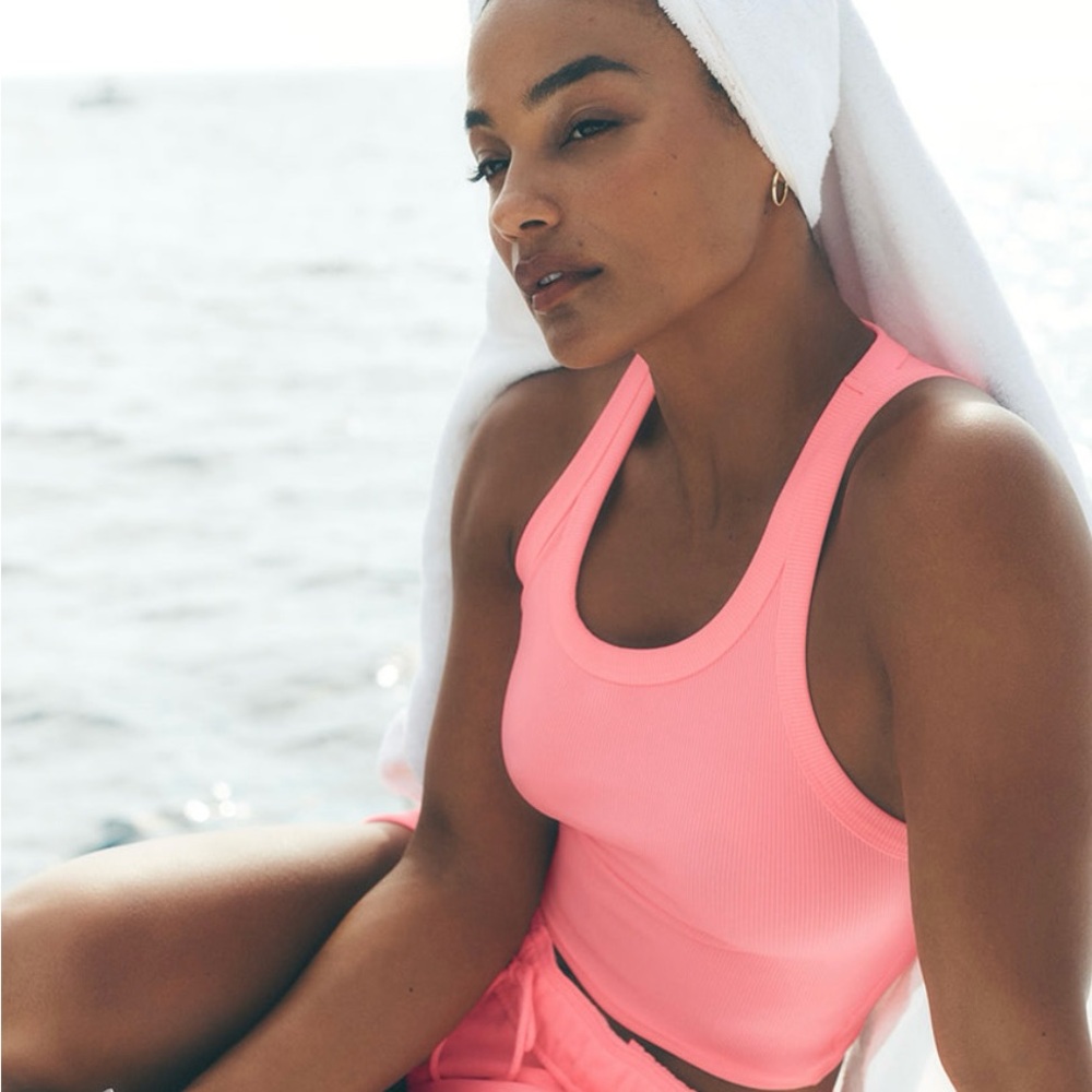 NWT Alo Goddess Tank